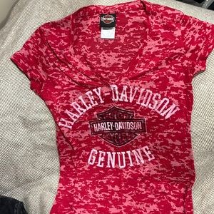 Women’s Harley Davison burnout v neck tee medium